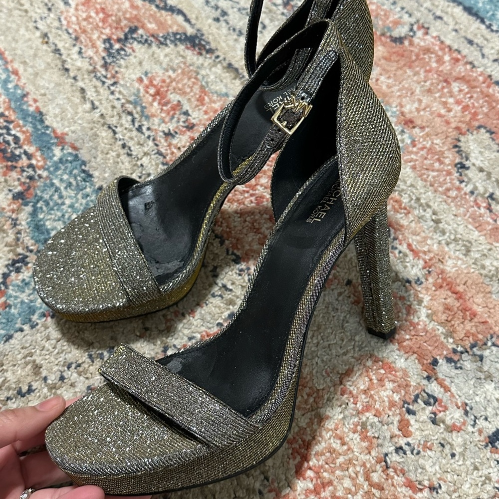 Michael Kors Margot Glitter Platform Sandal Size 8